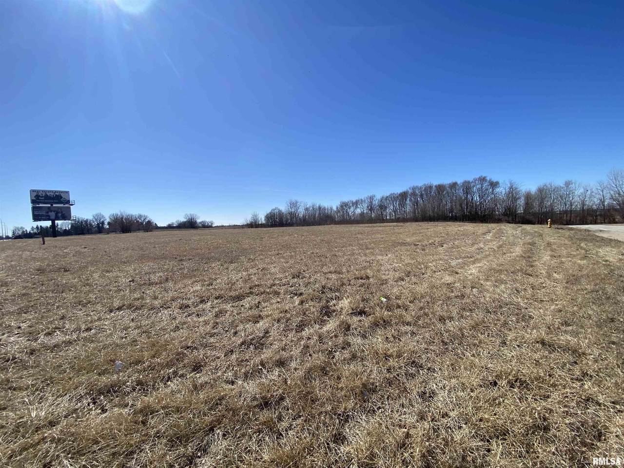 8215 Allen Road - Photo 1