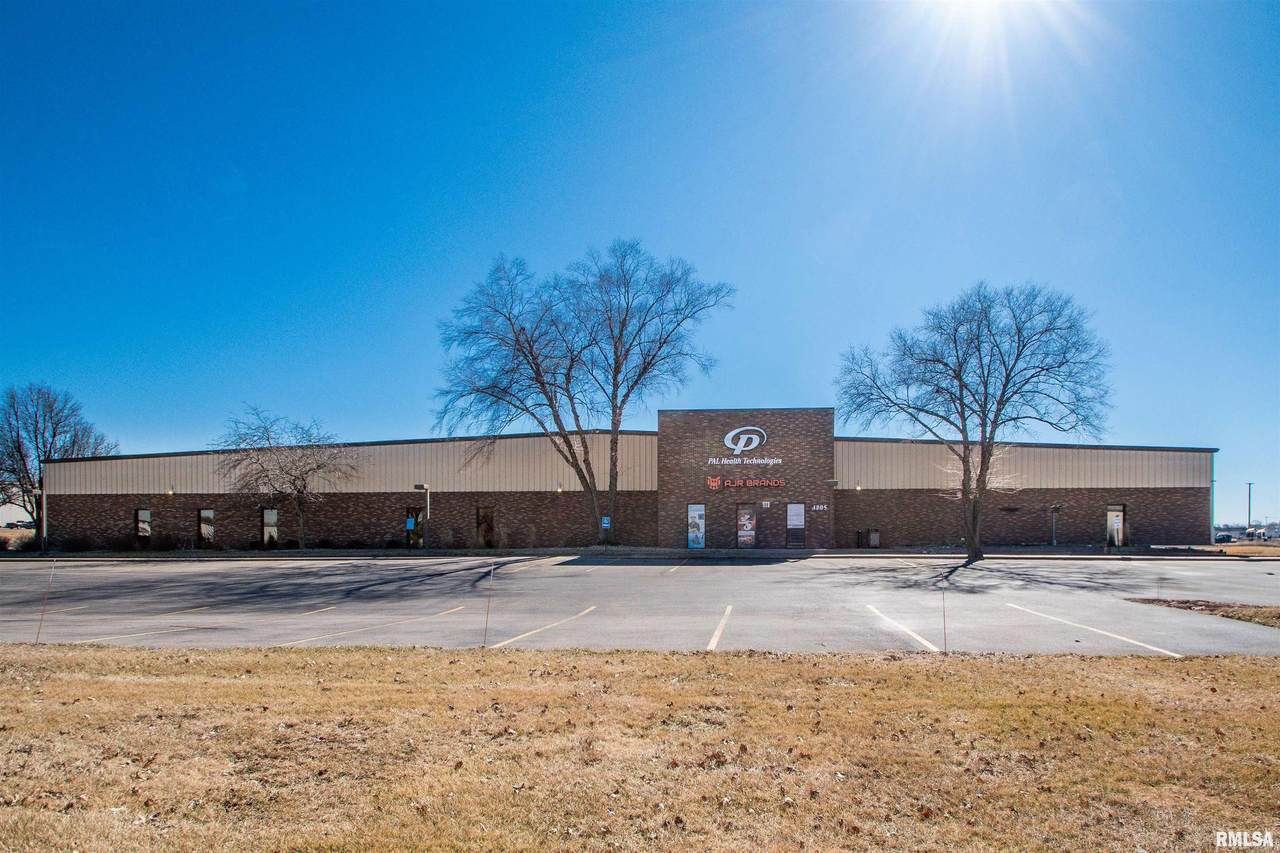 1805 Riverway Drive - Photo 1