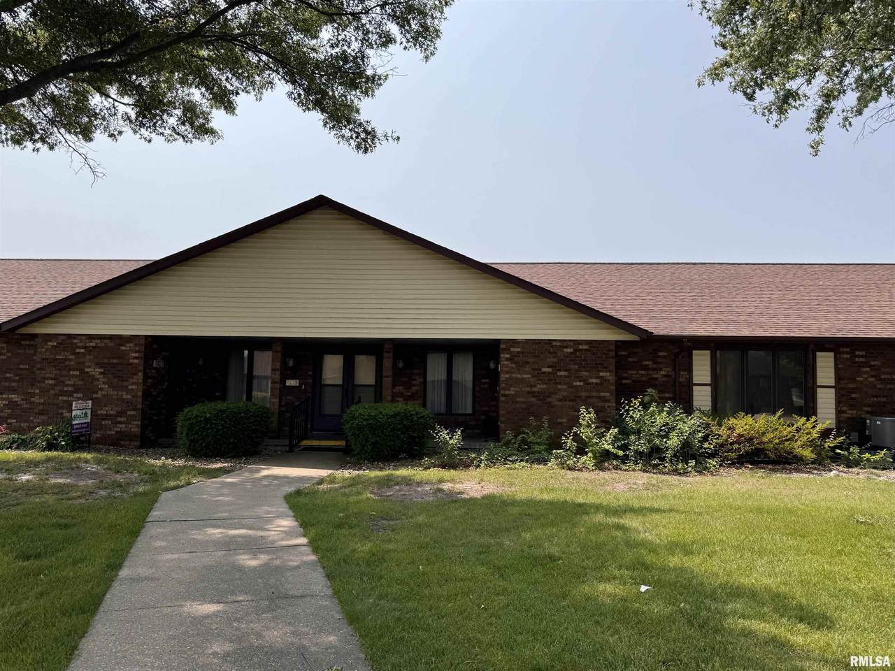 1905 Madison Street - Photo 1