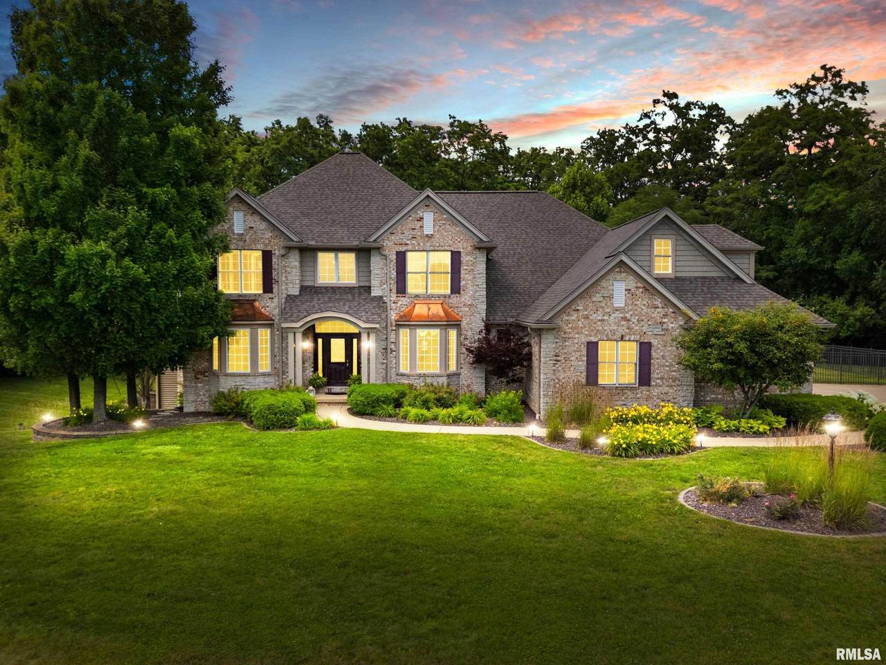 4851 Sheridan Road - Photo 1