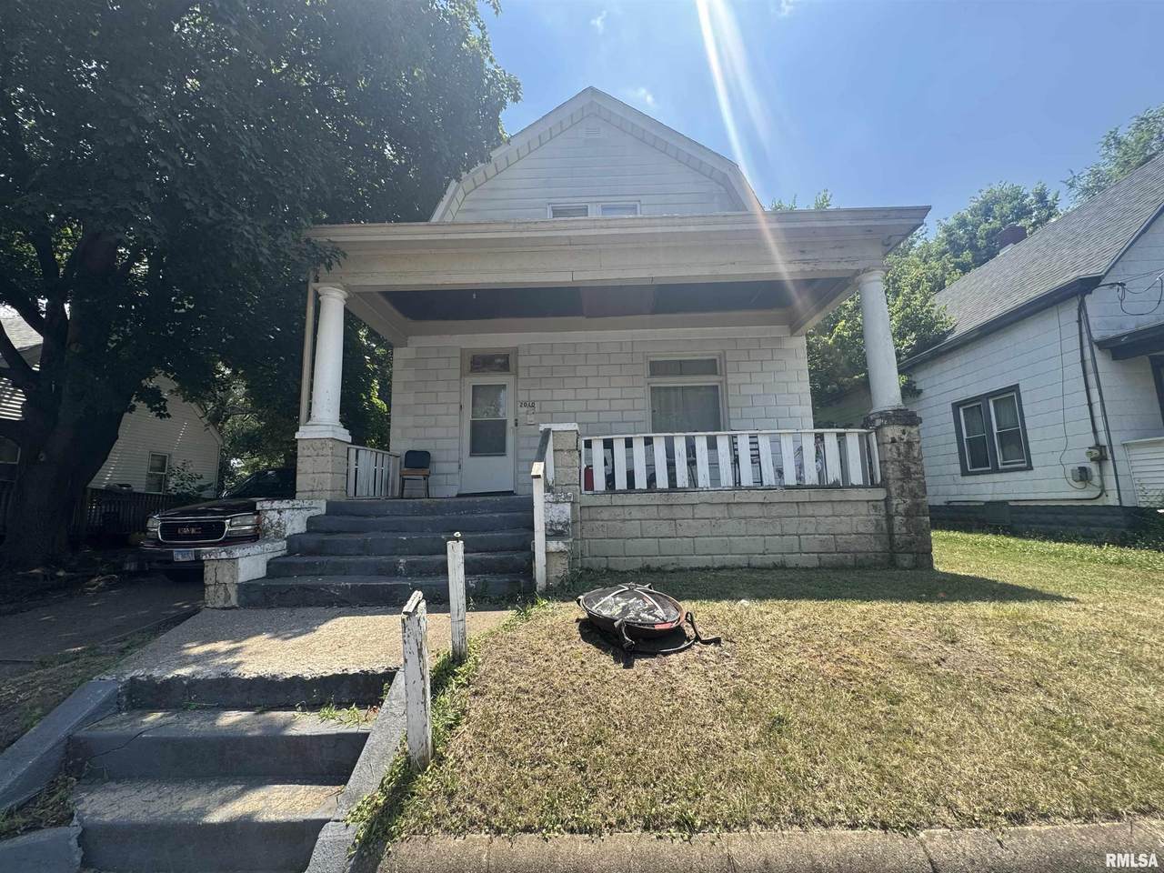 2010 Garden Street - Photo 1