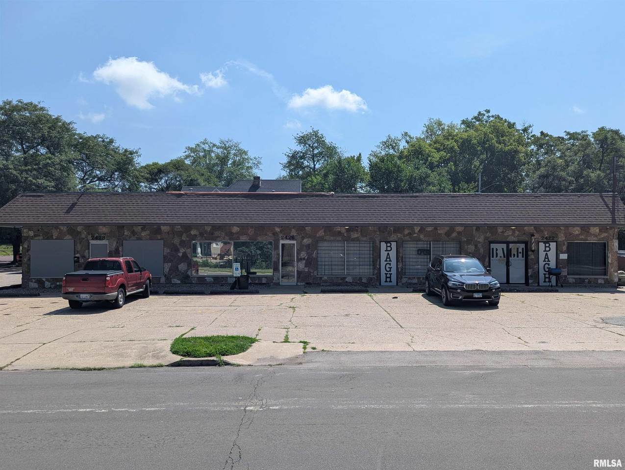 2422 North Street - Photo 1