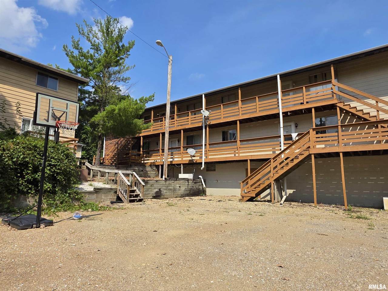 1300 Jeth Court - Photo 1