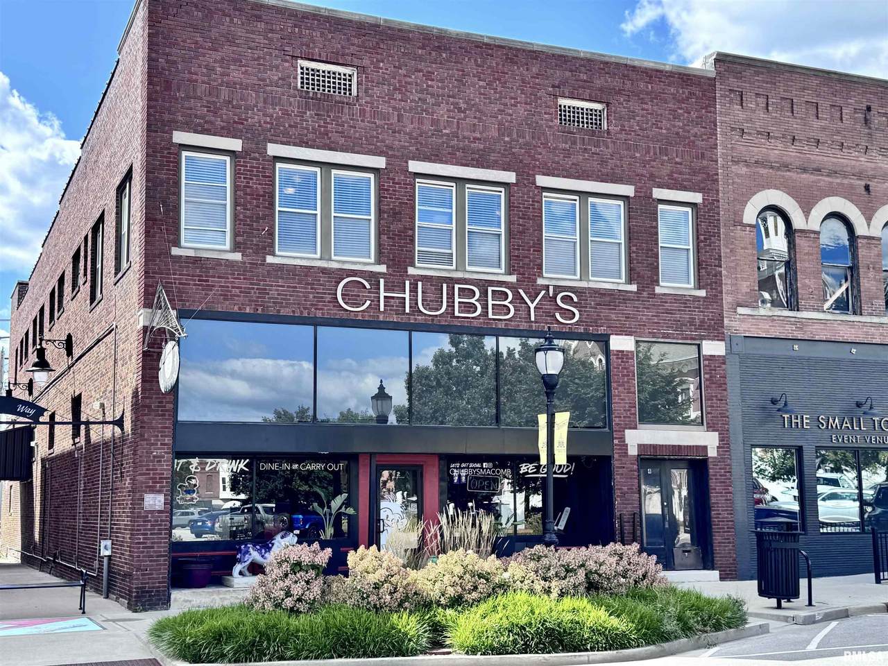 2 Side Square - Photo 1