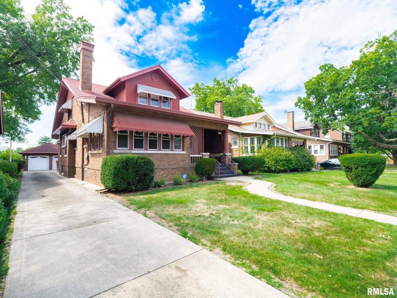 2409 Linn Street - Photo 1