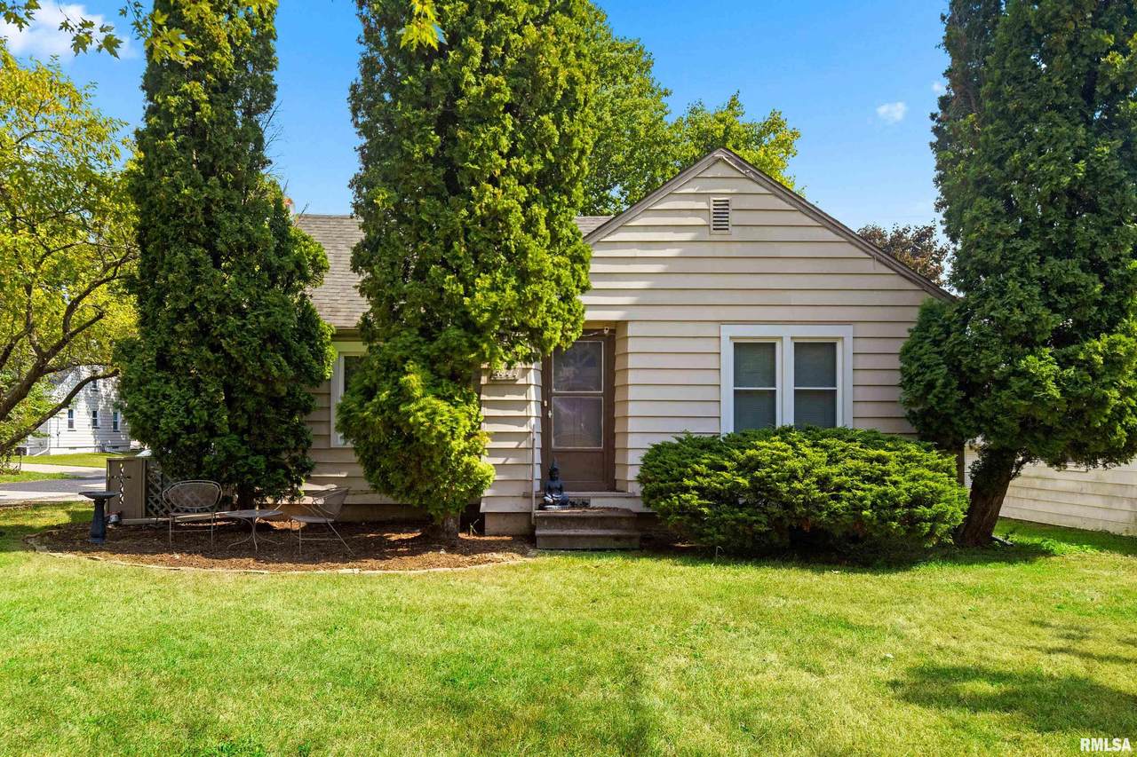3444 Gale Avenue - Photo 1