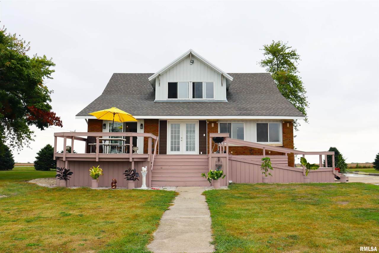 10788 1000 E Road - Photo 1