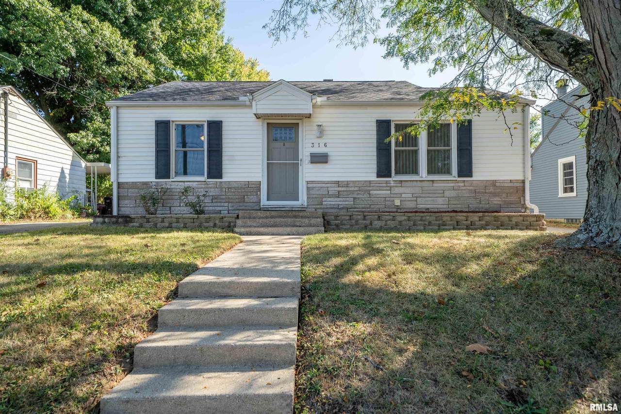 316 Court Drive - Photo 1