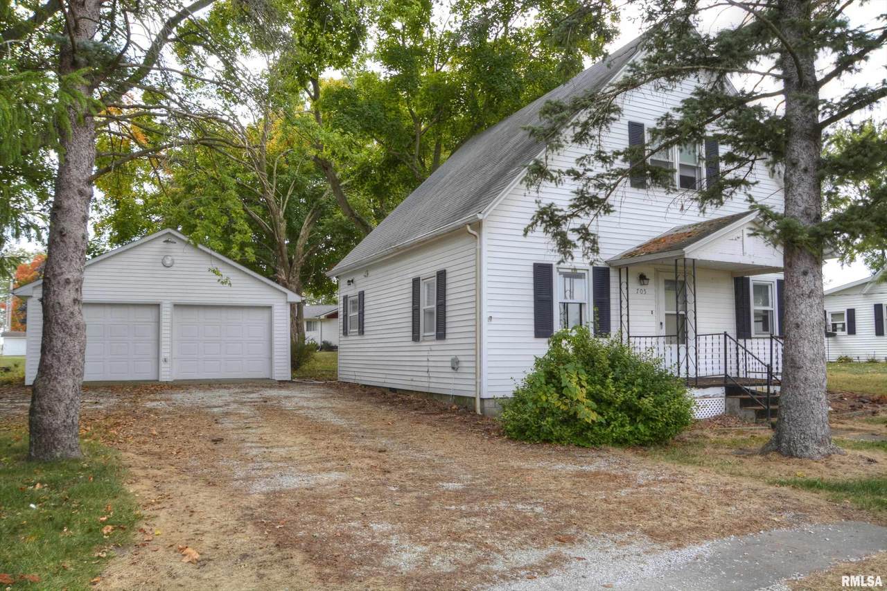 705 Adams Street - Photo 1