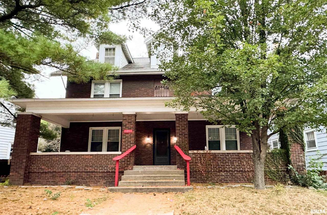 1011 Farmington Road - Photo 1