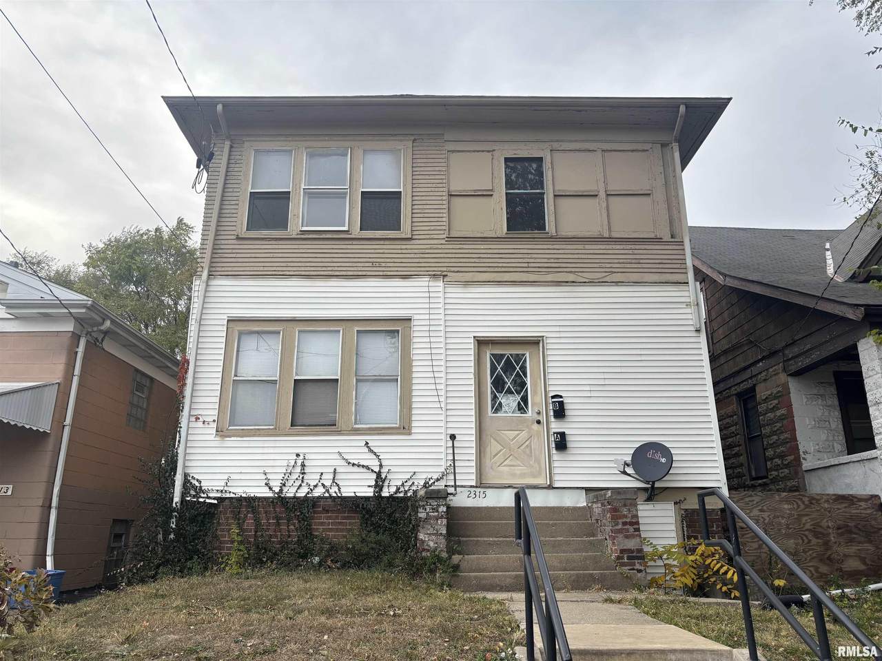 2315 Sheridan Road - Photo 1