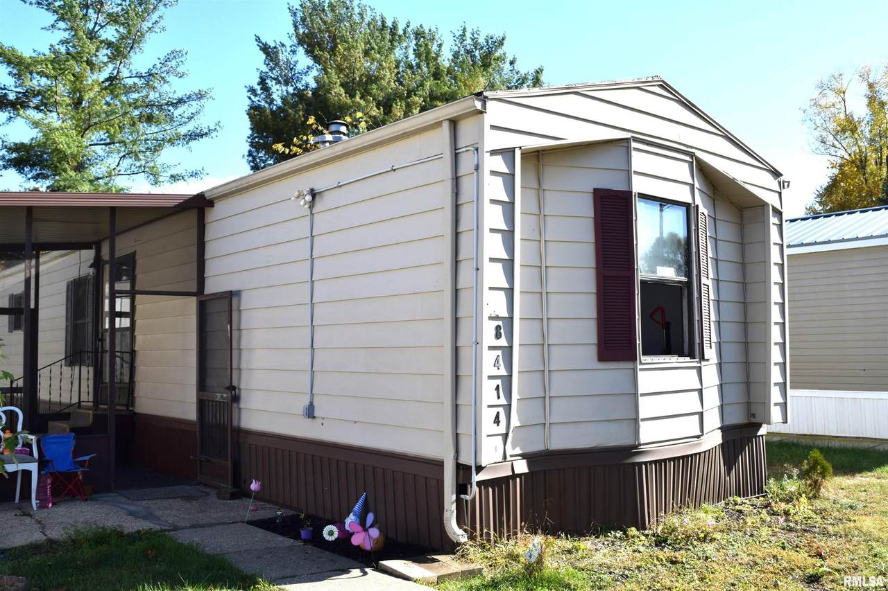 8414 Dundee Road - Photo 1