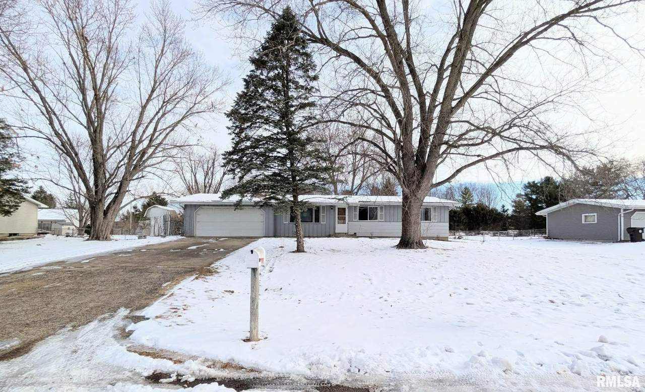 1332 Crestview Avenue - Photo 1