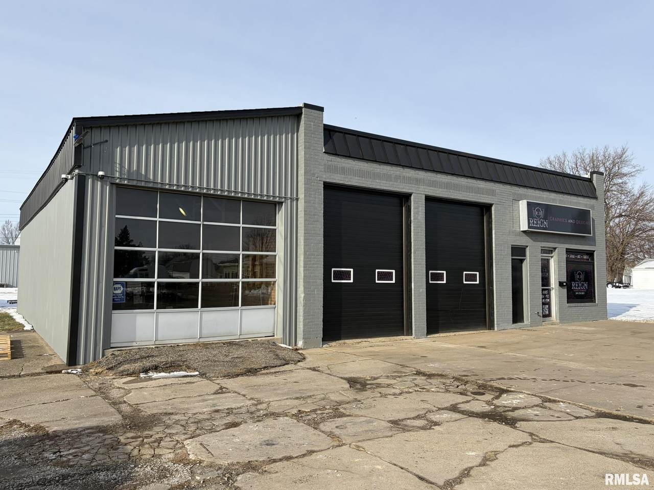 540 5TH Avenue - Photo 1