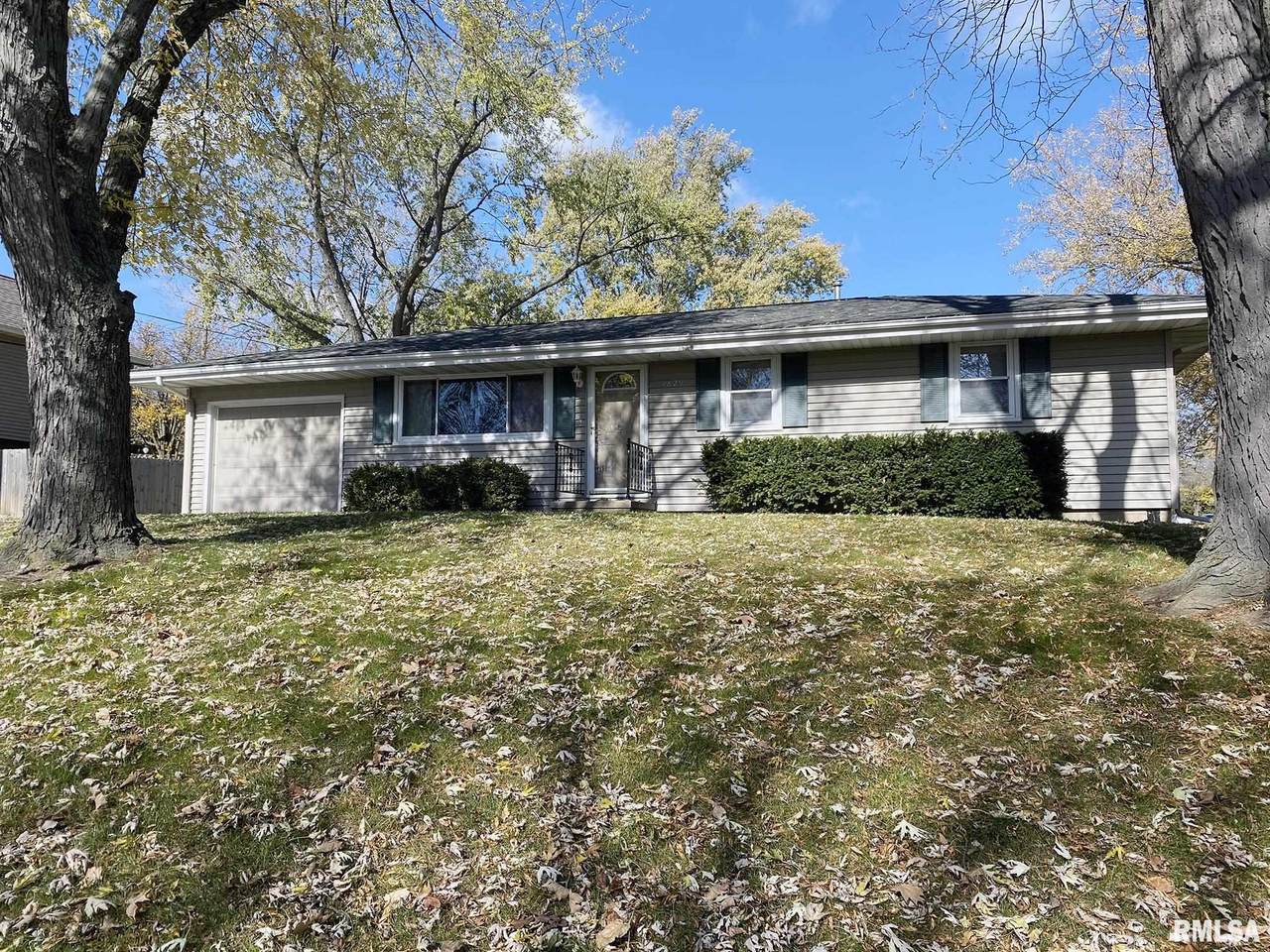 1829 Daytona Drive - Photo 1