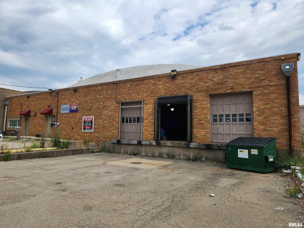 2706 Washington Street - Photo 1