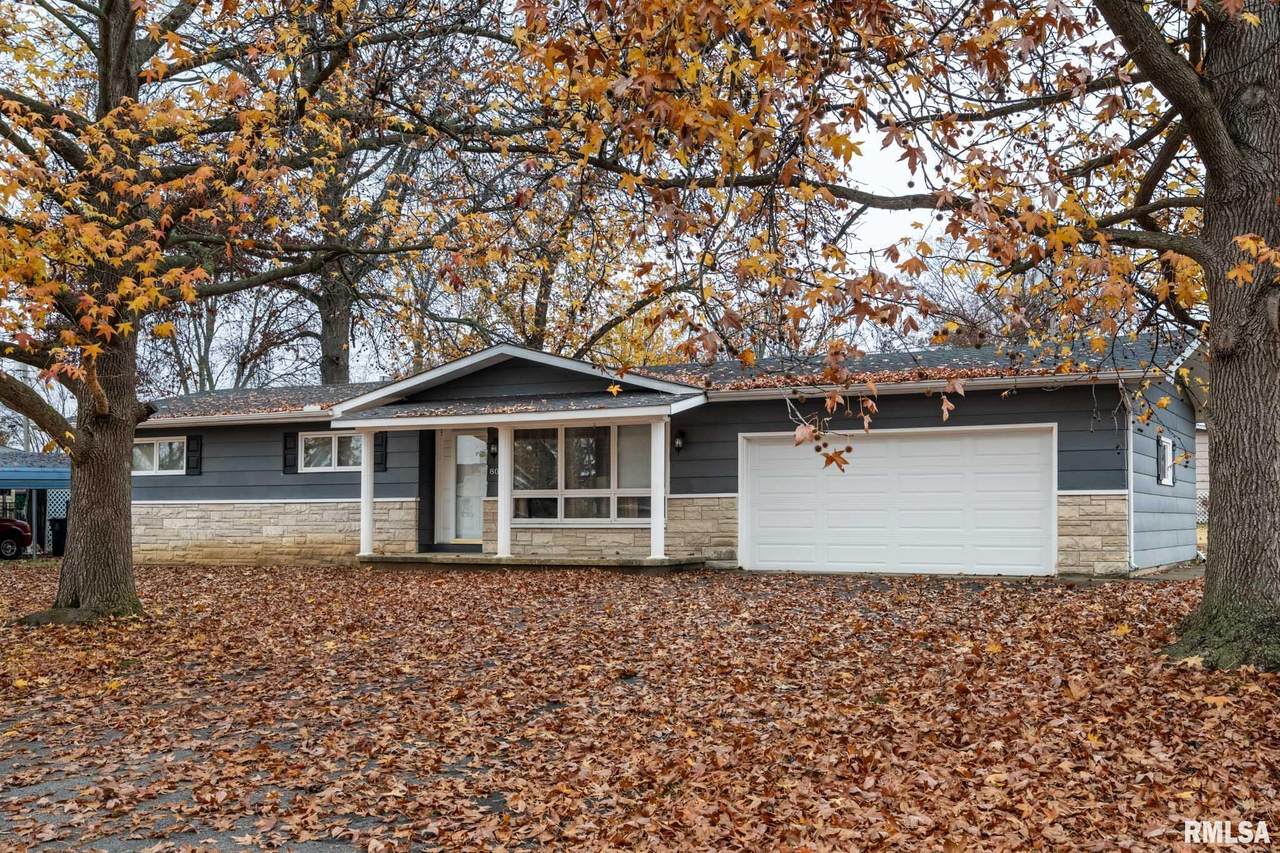 800 11TH Street - Photo 1