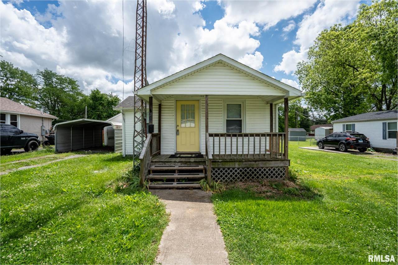210 Orchard Street - Photo 1