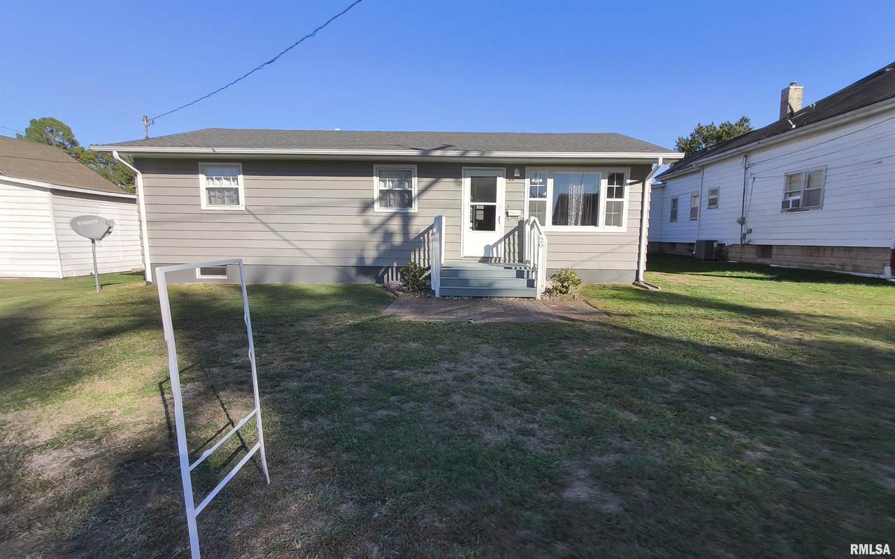 20 Peach Street - Photo 1