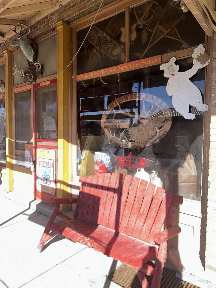 5 Main Street - Photo 1