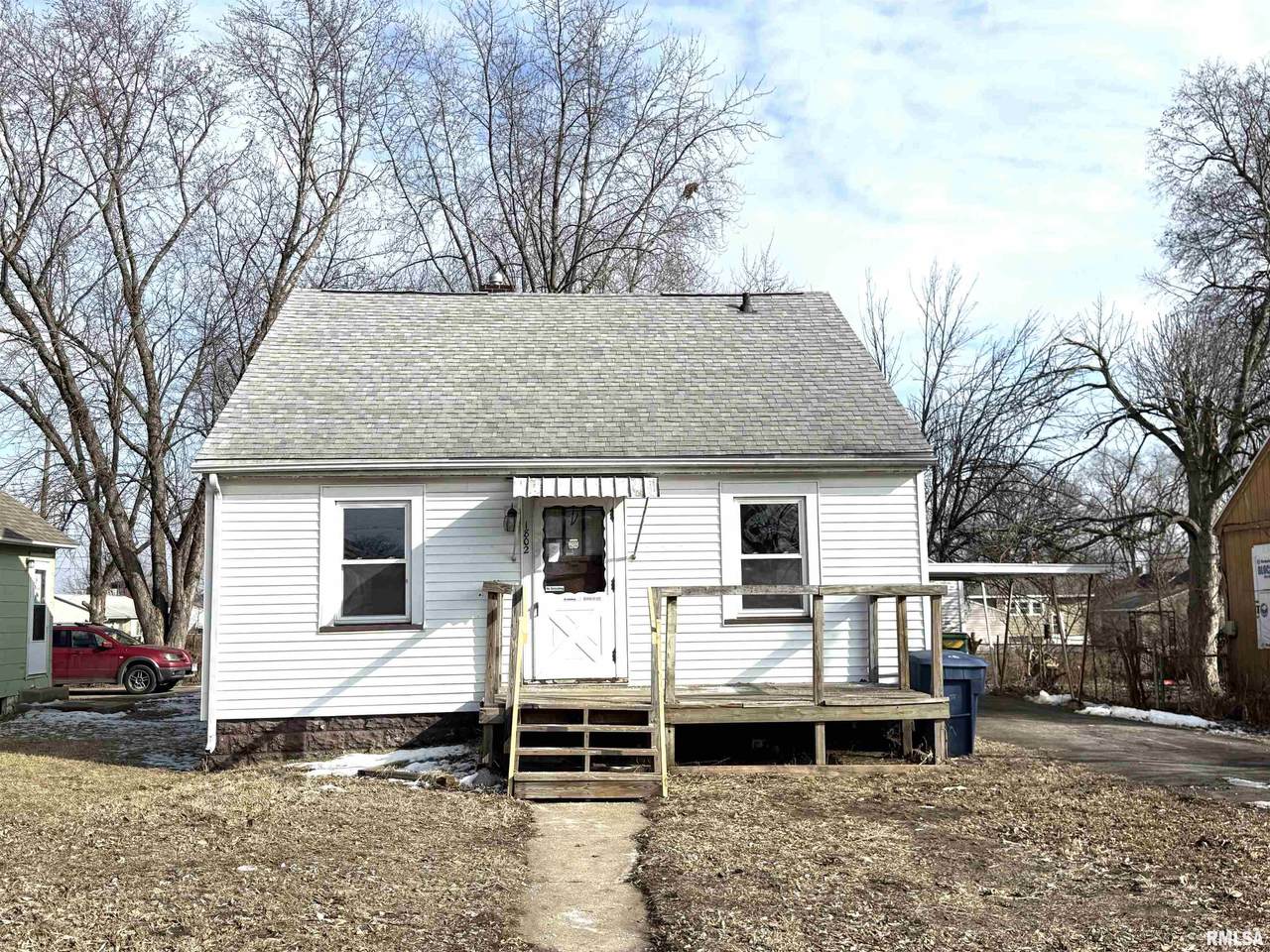 1802 Quaker Street - Photo 1