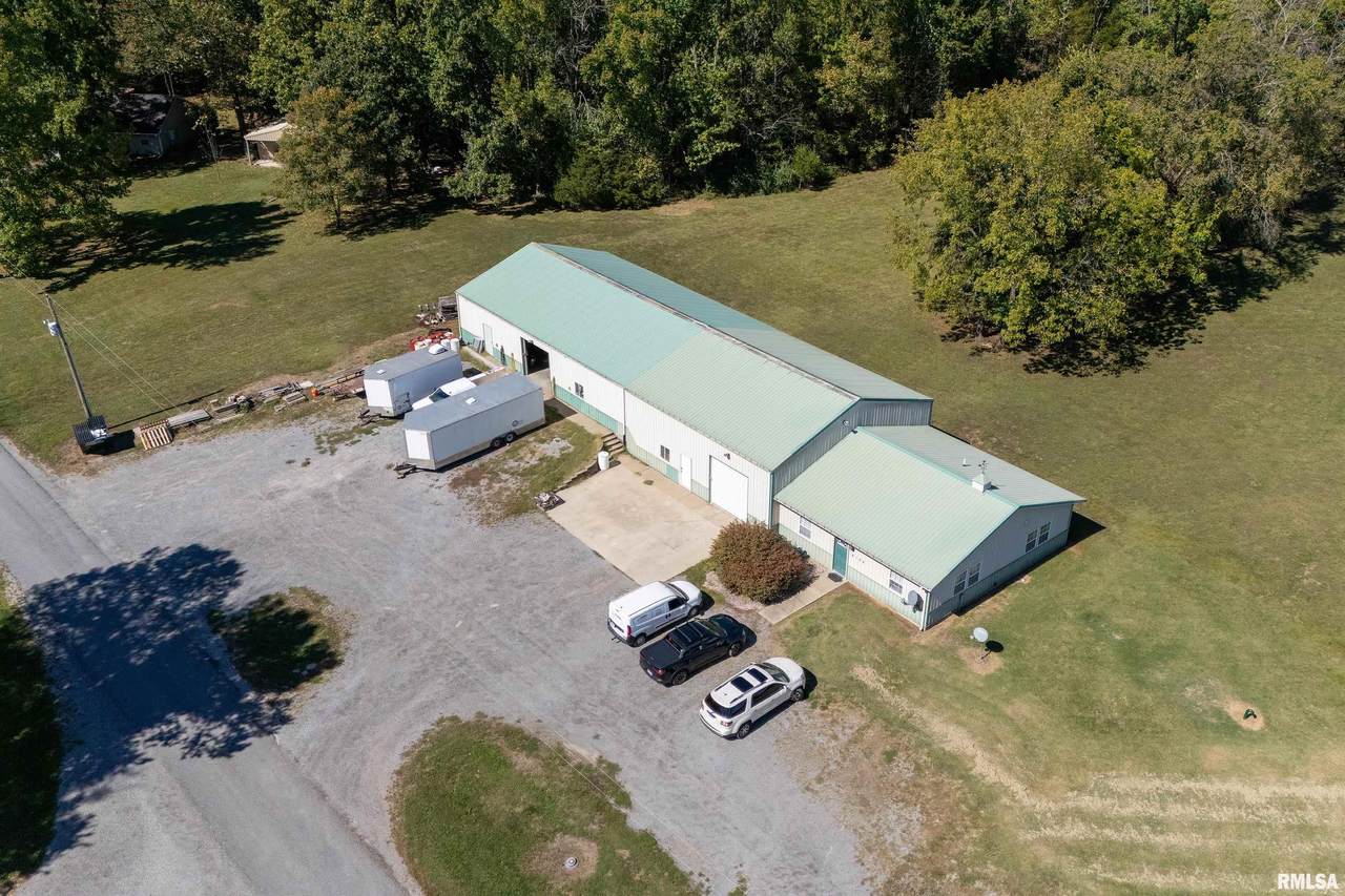 8130 Southfork Road - Photo 1