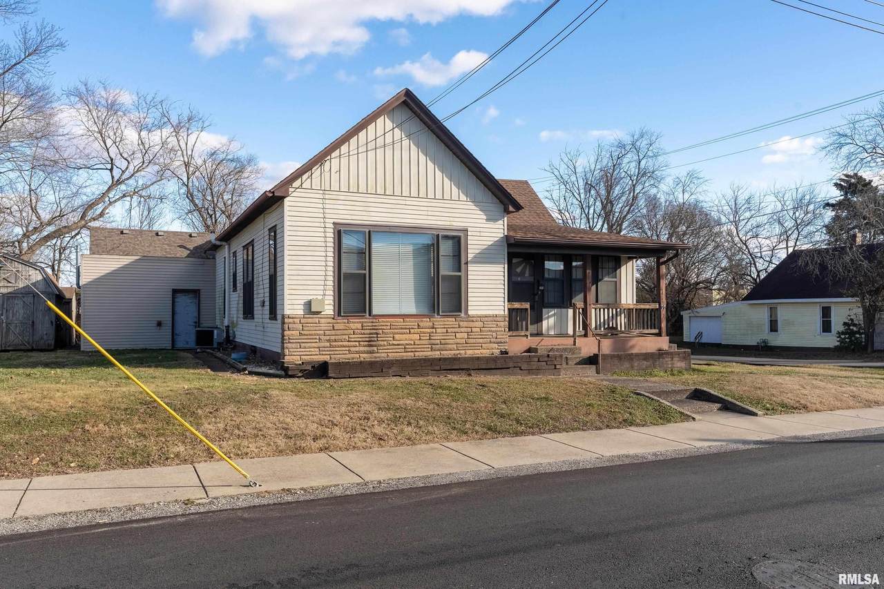 201 Vicksburg Street - Photo 1