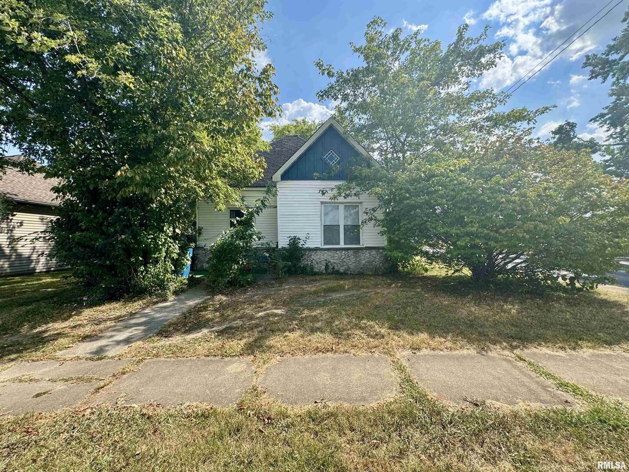 212 Sylvia Avenue - Photo 1