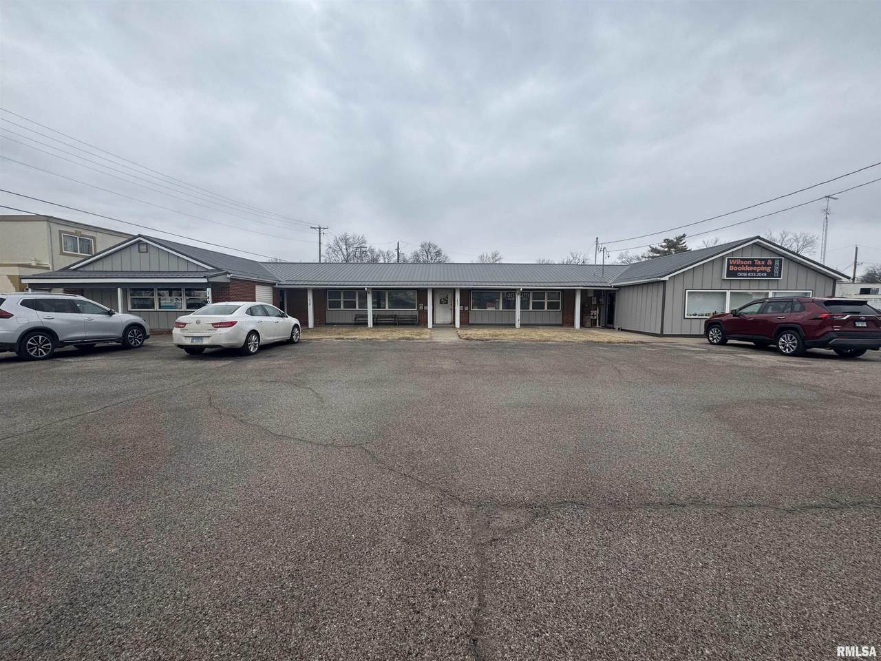 1400 Jackson Street - Photo 1