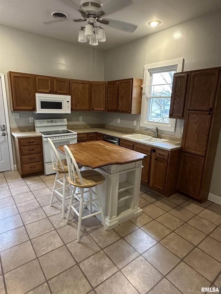 https://bt-photos.global.ssl.fastly.net/peoria/1280_boomver_1_PA1264708-1.jpg