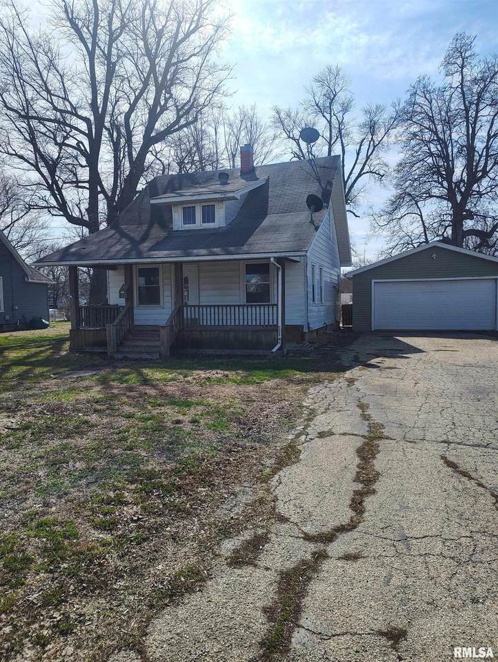 646 Locust Street - Photo 1