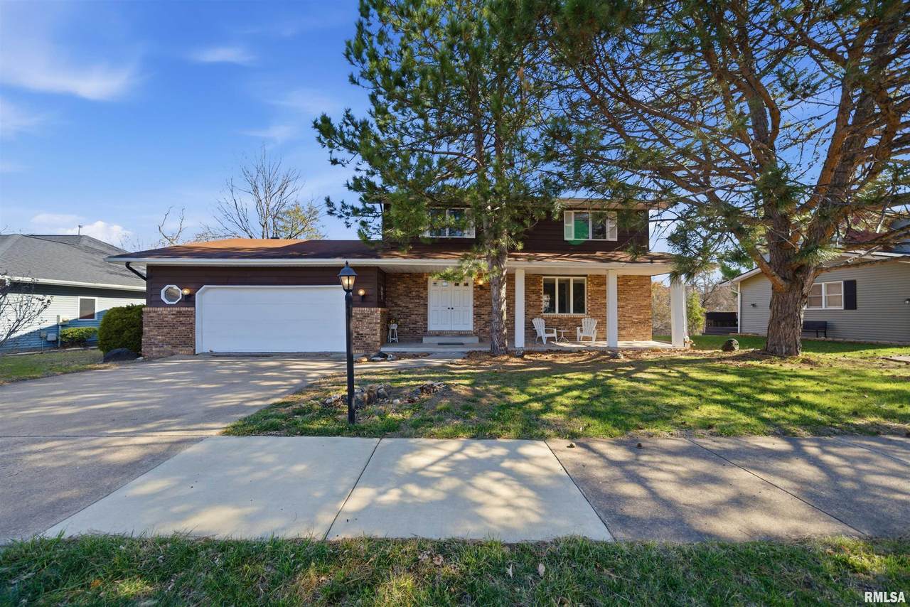 4609 Lynnhurst Drive - Photo 1