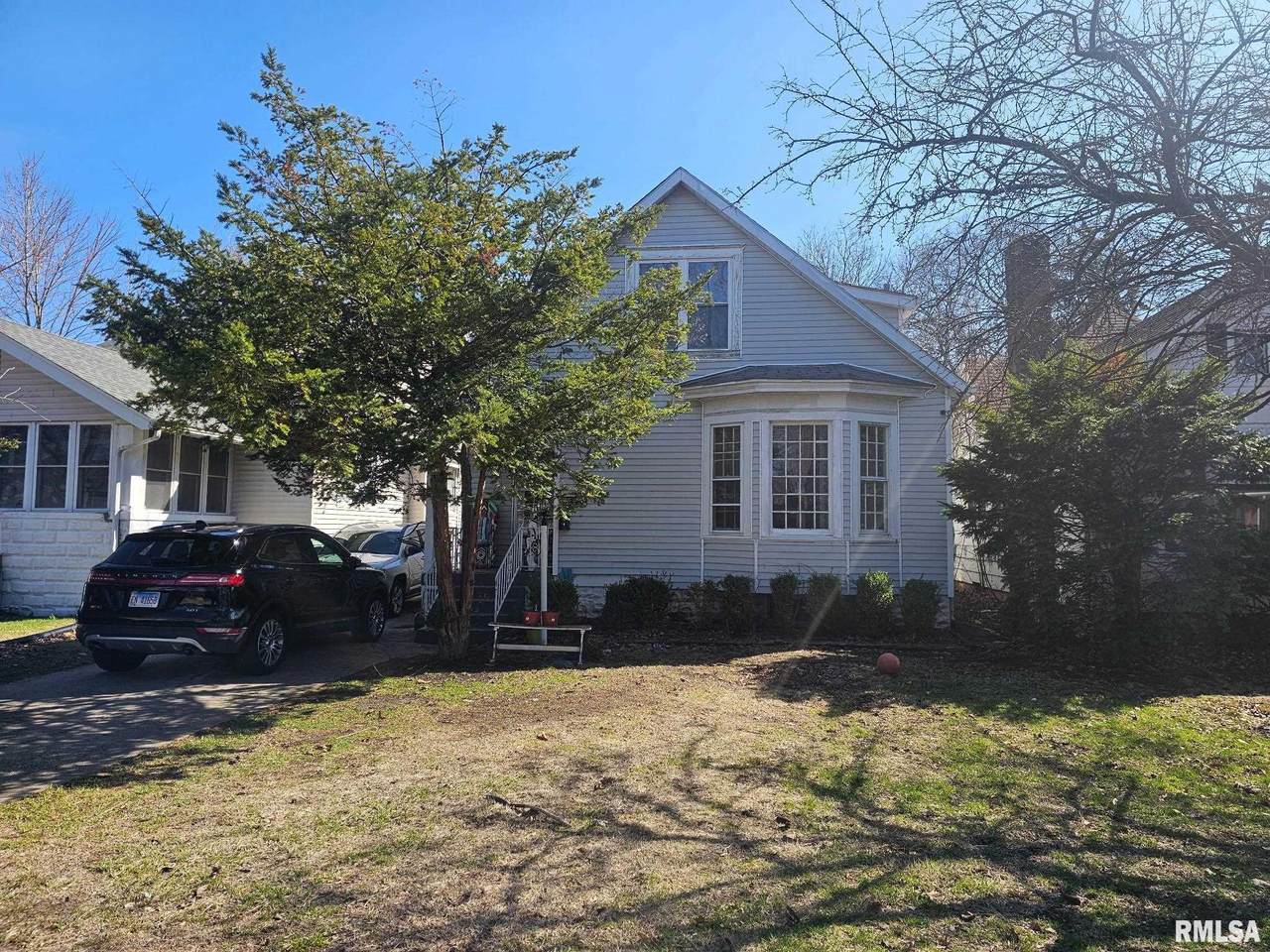 1324 Underhill Street - Photo 1