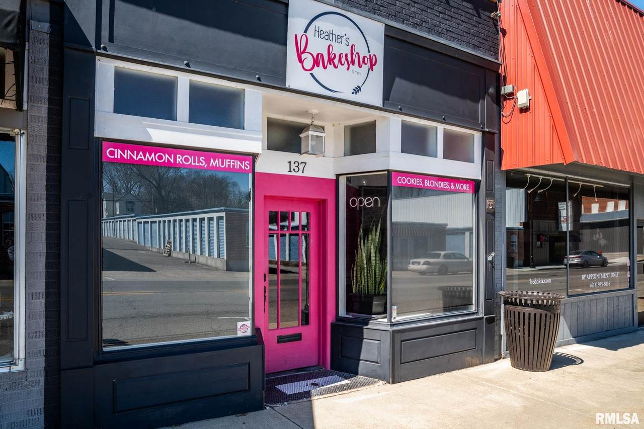 137 Division Street - Photo 1