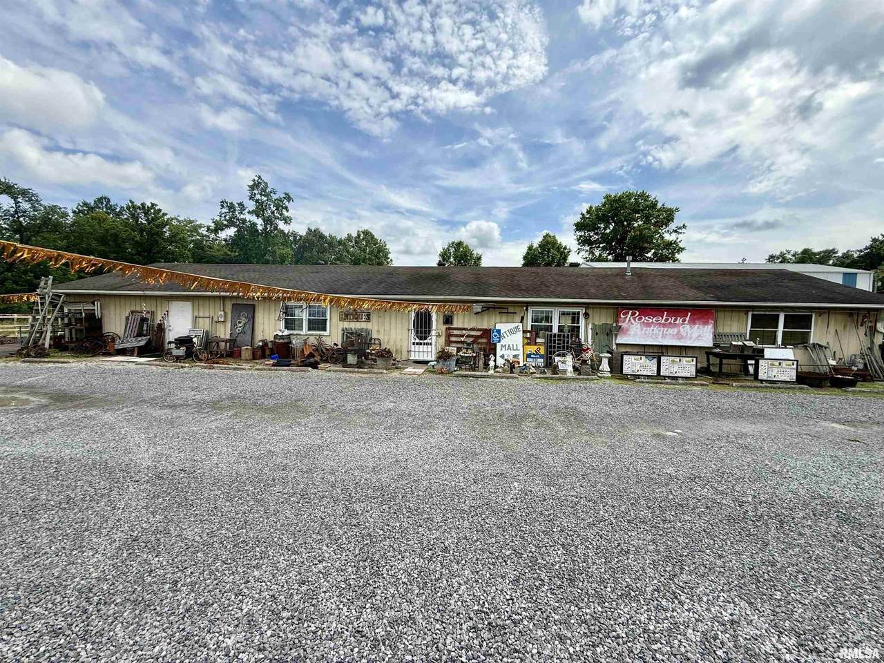 4451 Herrin Road - Photo 1