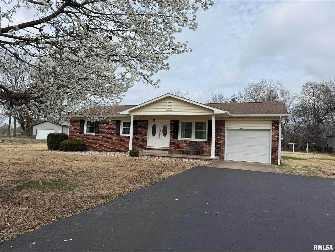 1008 Jeffrey Drive - Photo 1