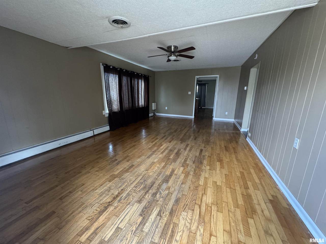 https://bt-photos.global.ssl.fastly.net/peoria/1280_boomver_1_PA1265148-1.jpg