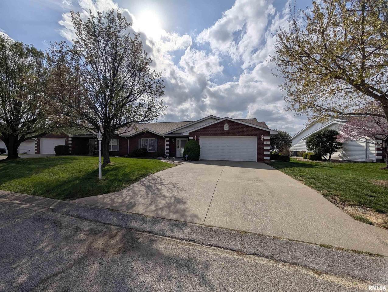 1506 Apache Drive - Photo 1