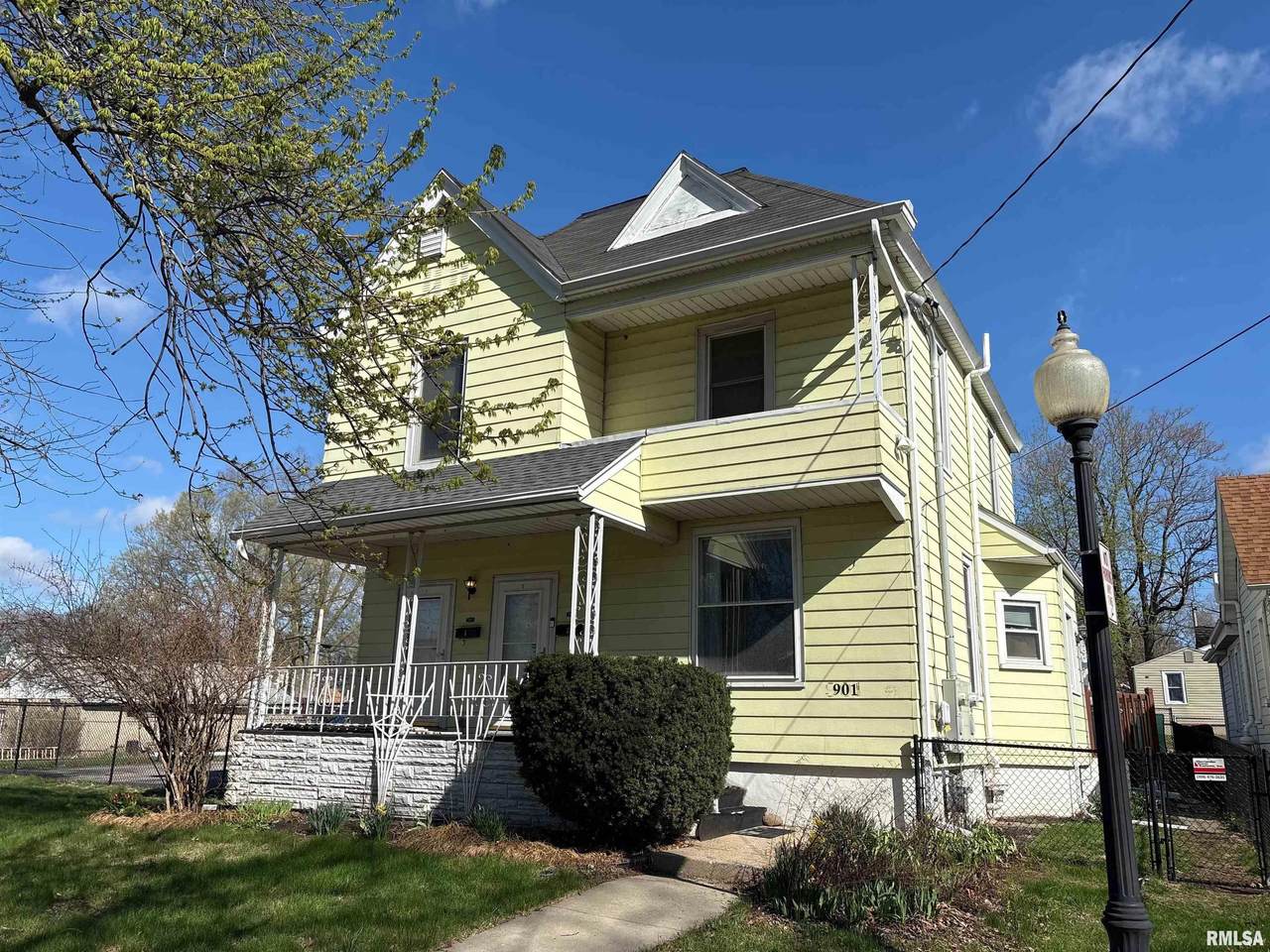 901 Glen Oak Avenue - Photo 1