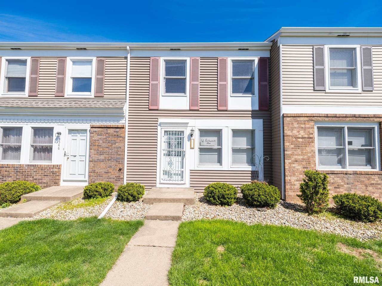 3544 Richwoods Boulevard - Photo 1