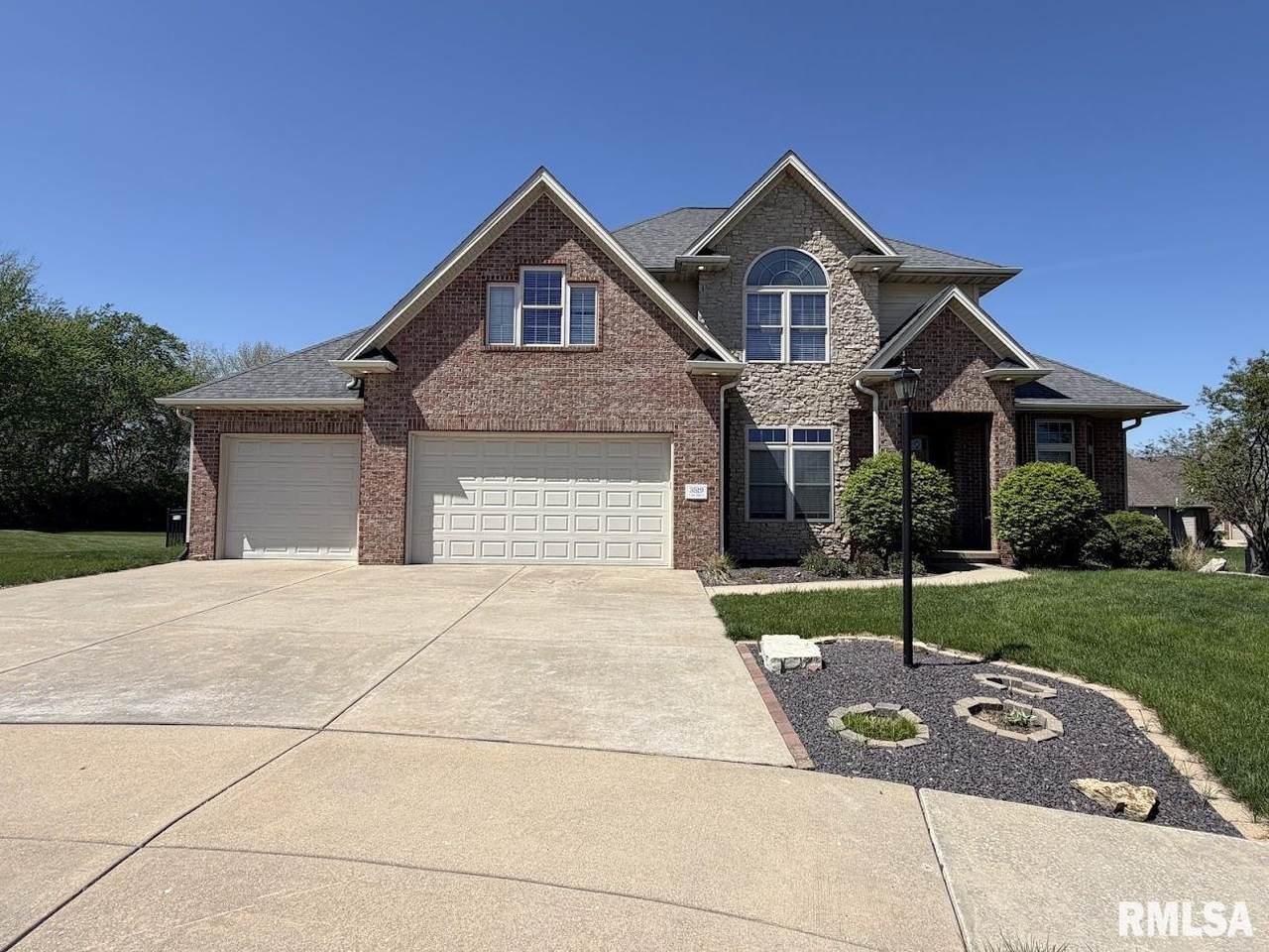 3519 Oak Creek Court - Photo 1