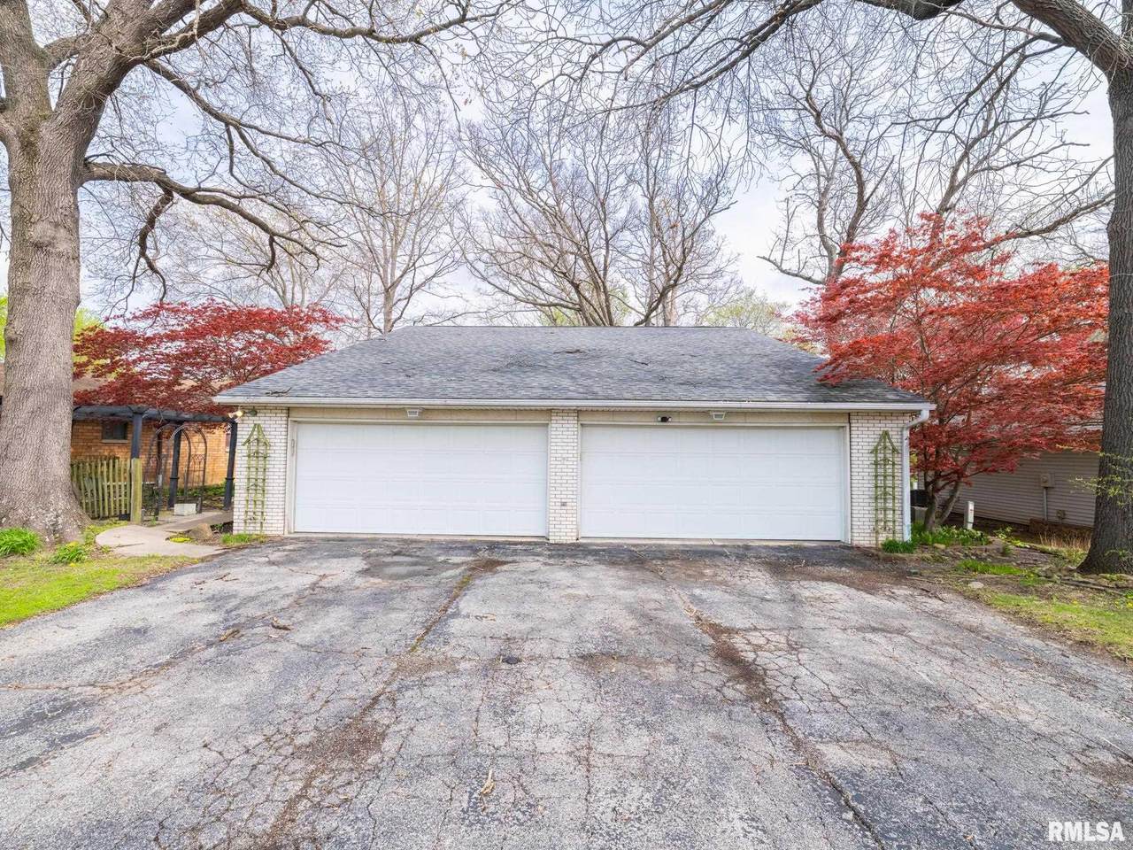 3601 Richwoods Boulevard - Photo 1