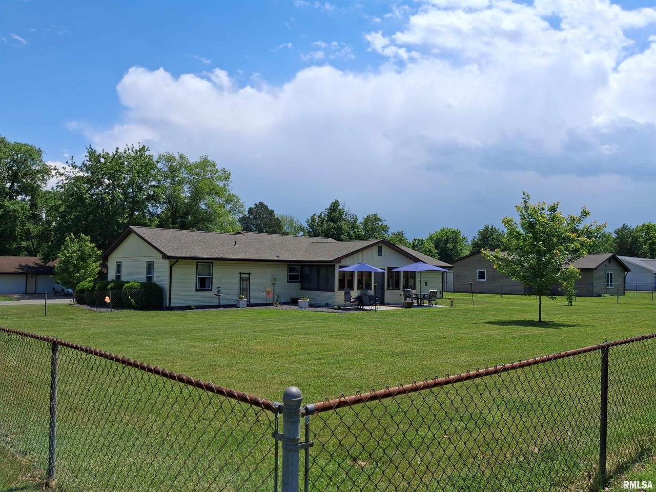 https://bt-photos.global.ssl.fastly.net/peoria/1280_boomver_1_PA1266162-1.jpg
