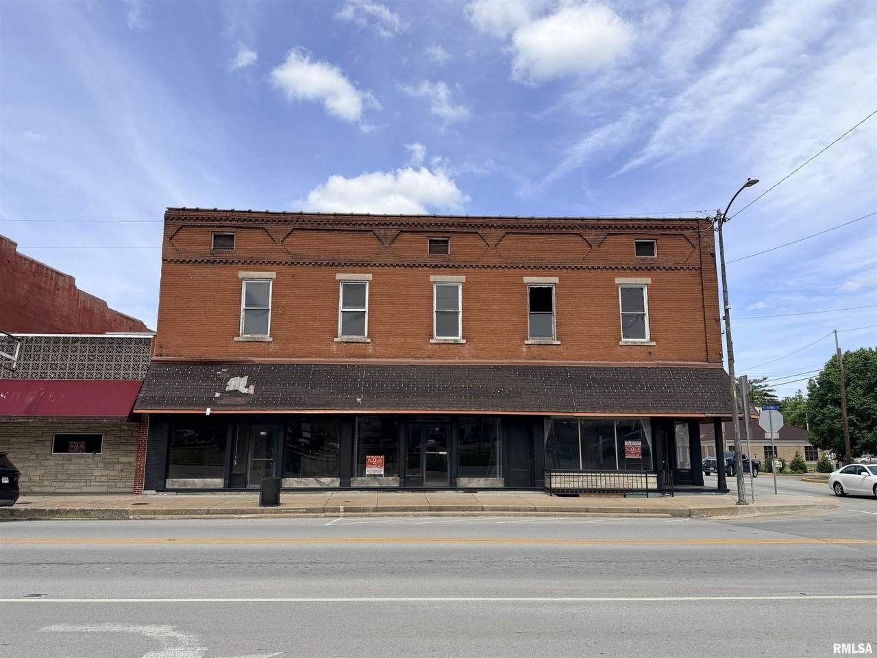 108 Vienna Street - Photo 1