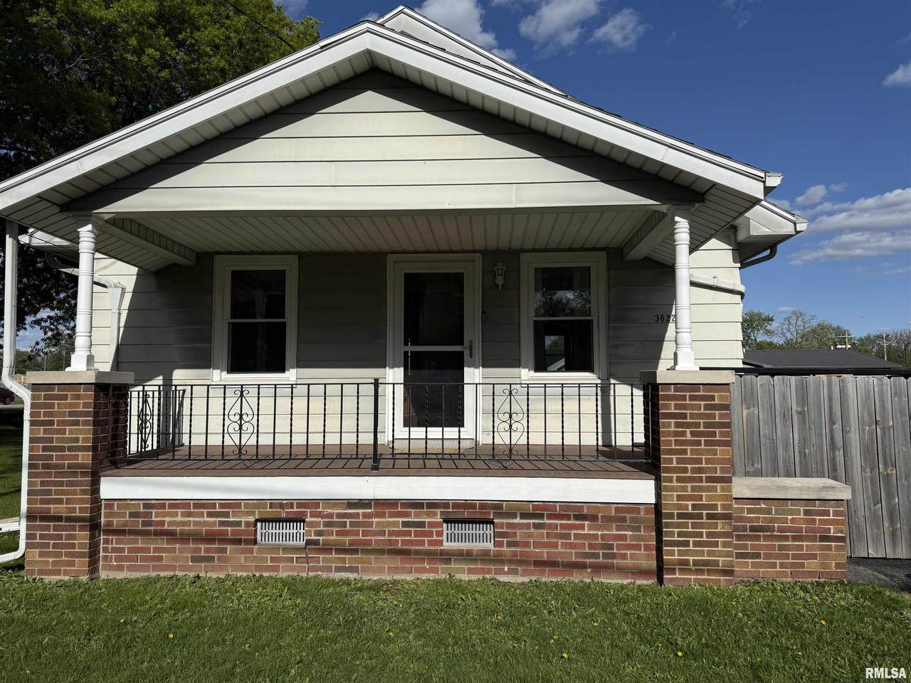3622 Missouri Avenue - Photo 1