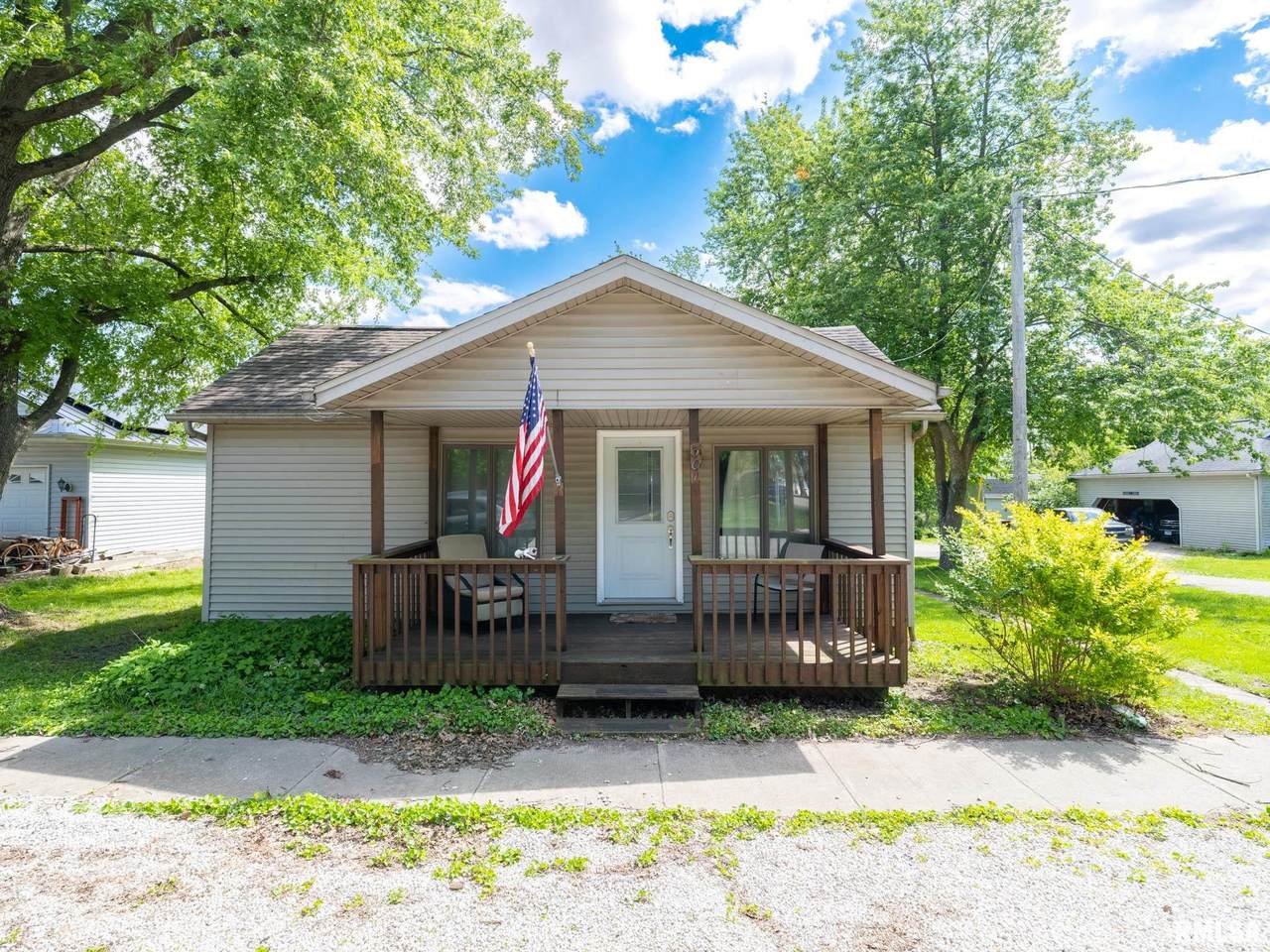 301 Pearl Street - Photo 1