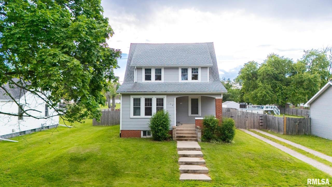 114 Lakewood Avenue - Photo 1