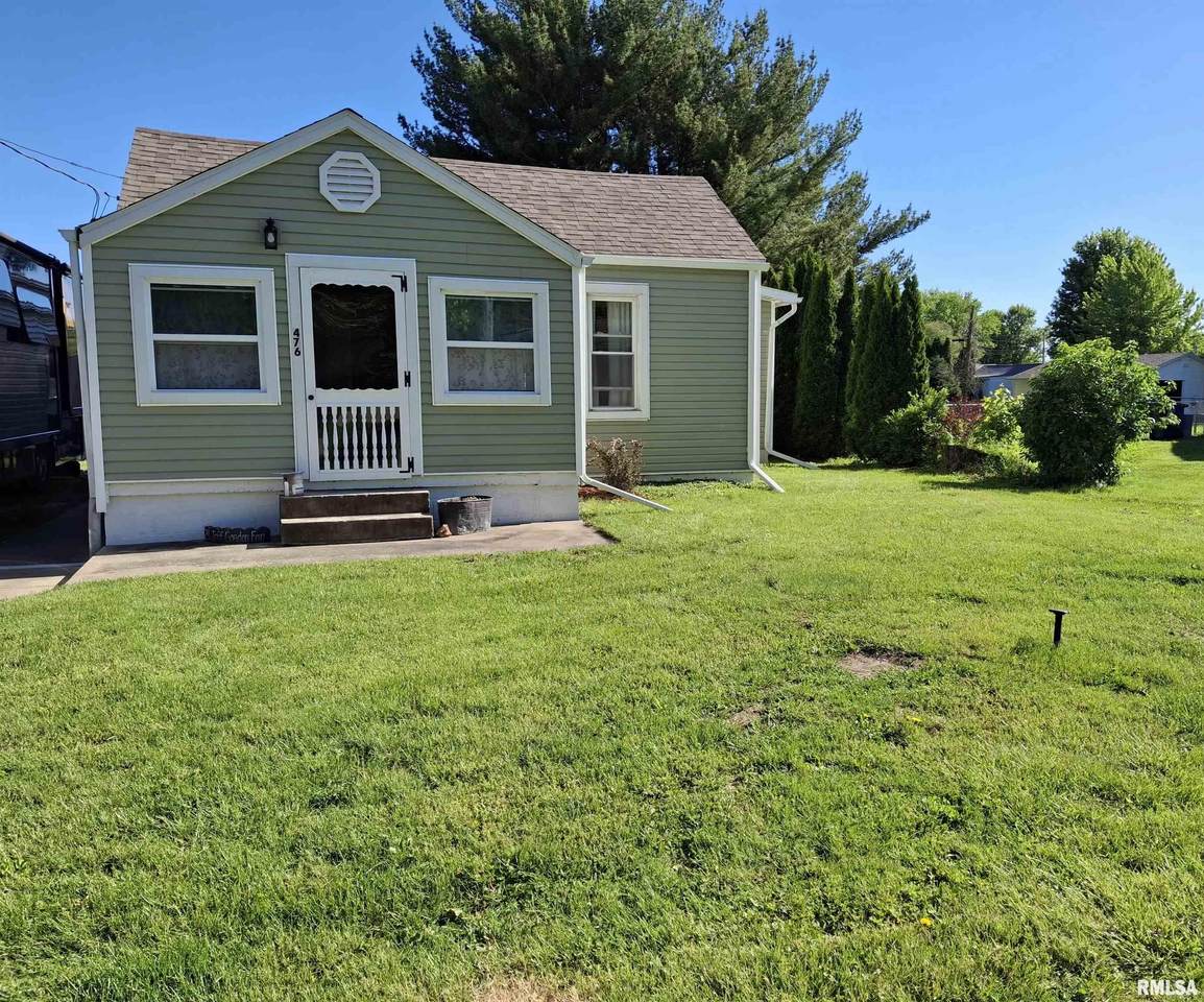 476 Myrtle Street - Photo 1