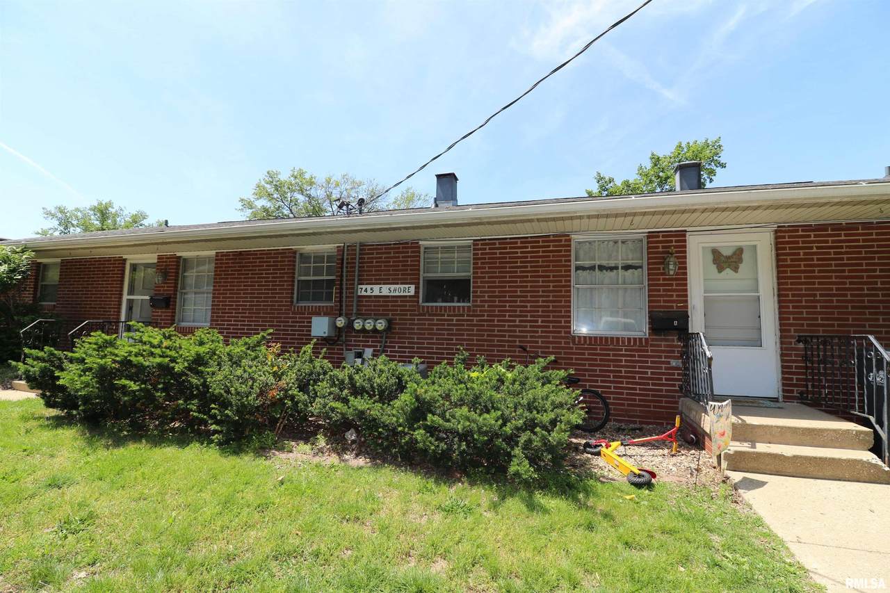745 Shore Drive - Photo 1