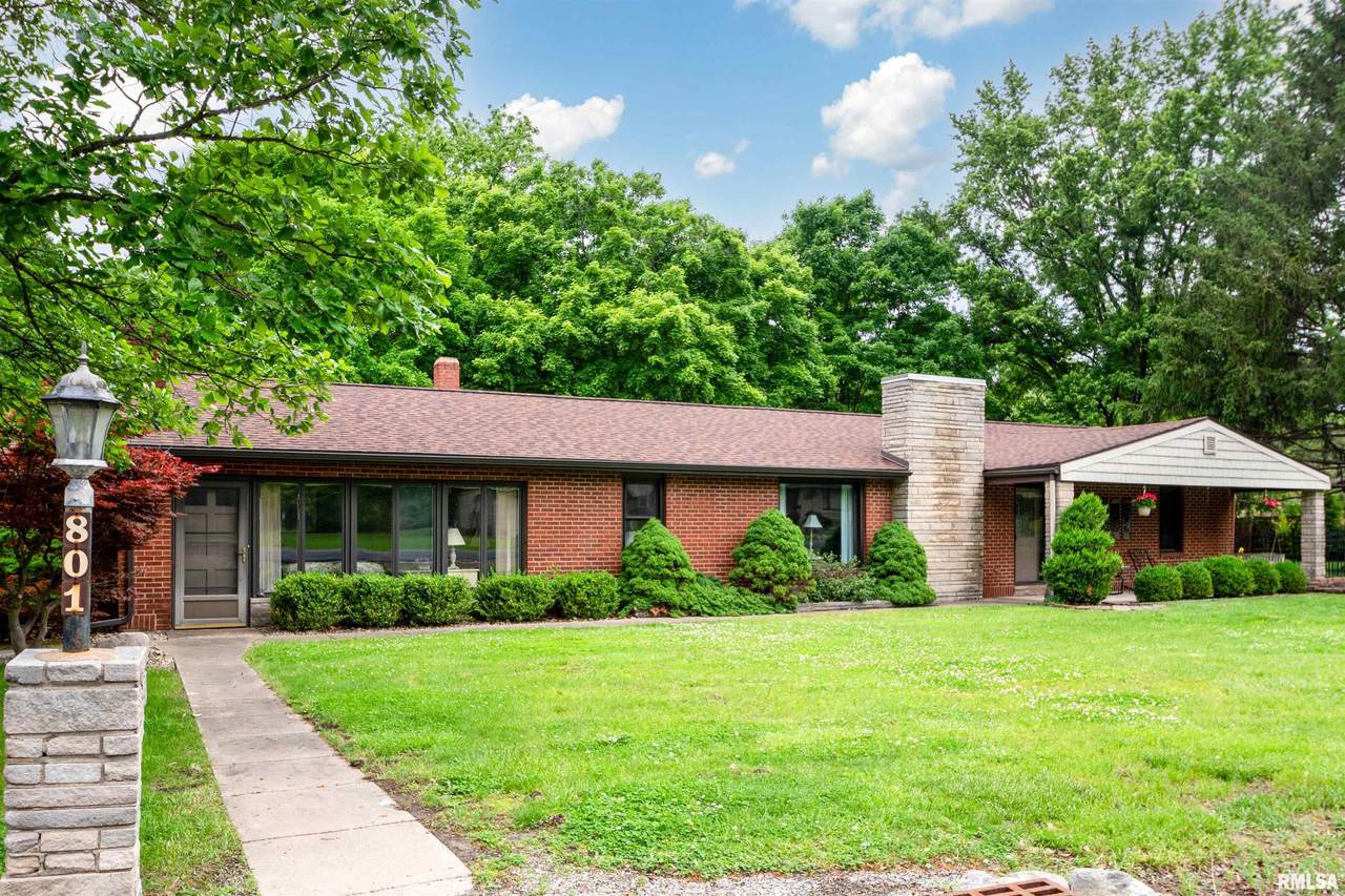 801 Oakwood Road - Photo 1